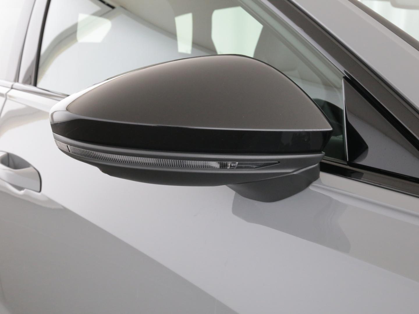 Image about Audi RS 6 Avant TFSI quattro tiptronic