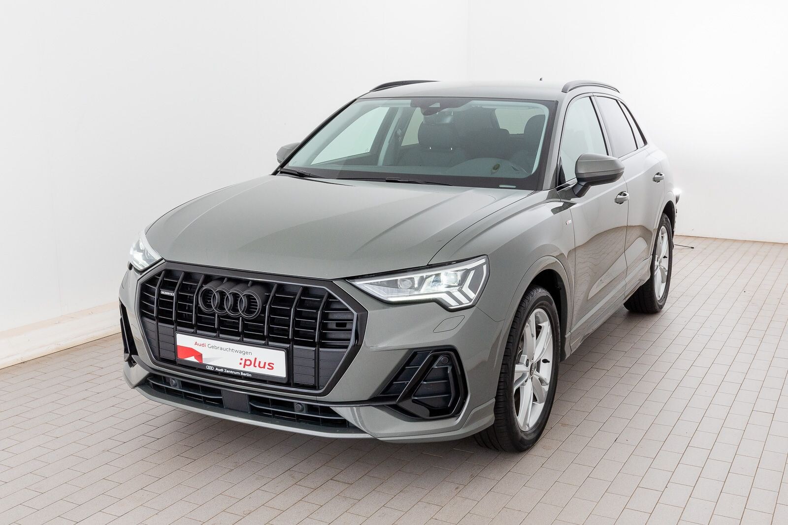 Image about Audi Q3 35 TDI quattro S tronic