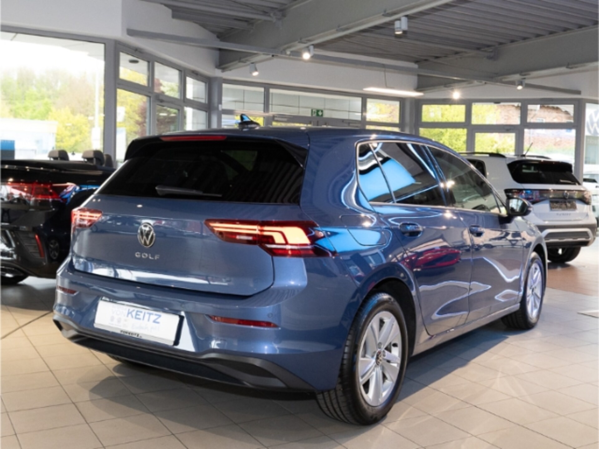 Volkswagen Golf Life