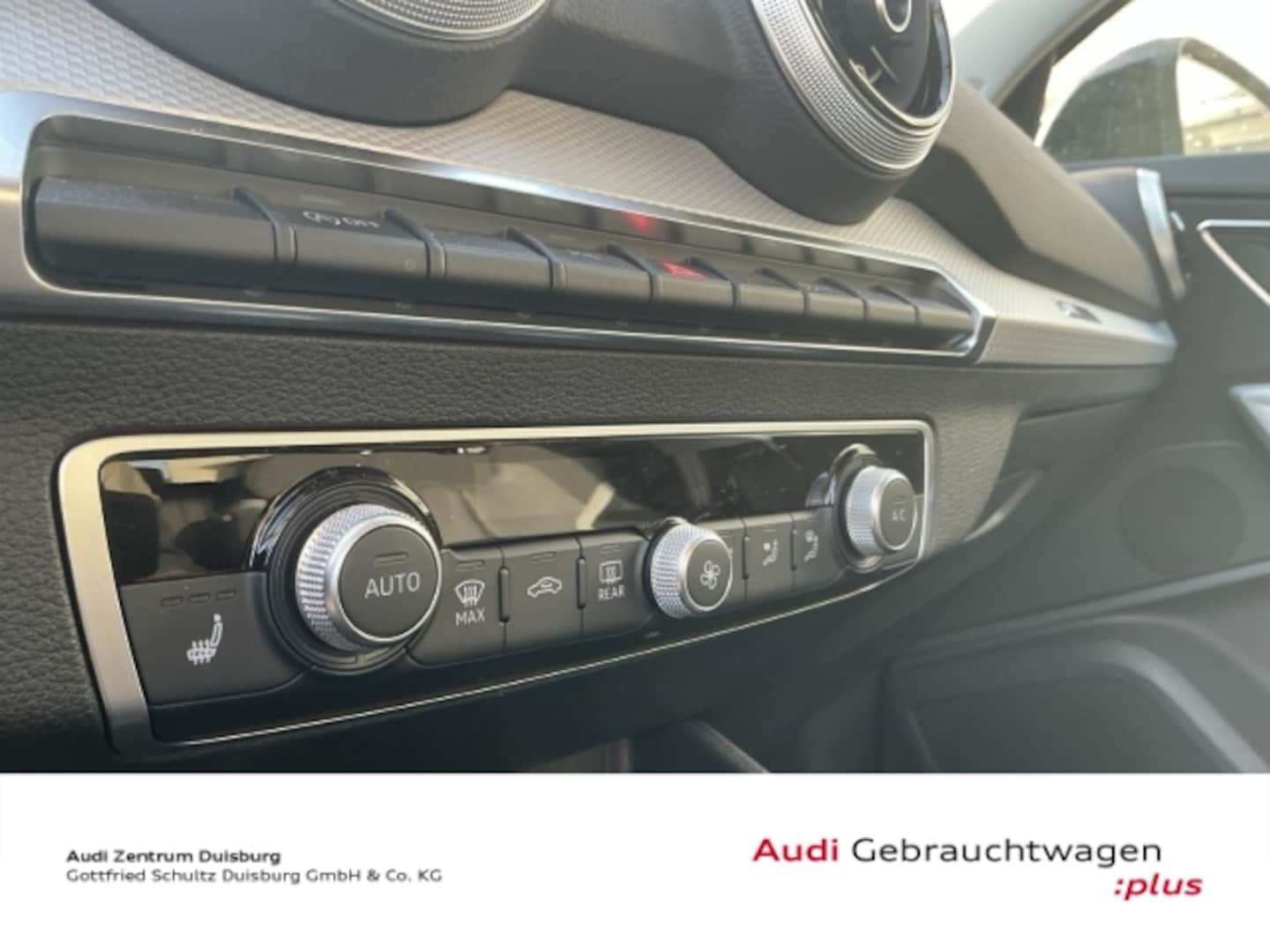 Bild über Audi Q2 S line 35 TFSI S tronic - für weitere Informationen kontaktieren Sie den Audi Partner