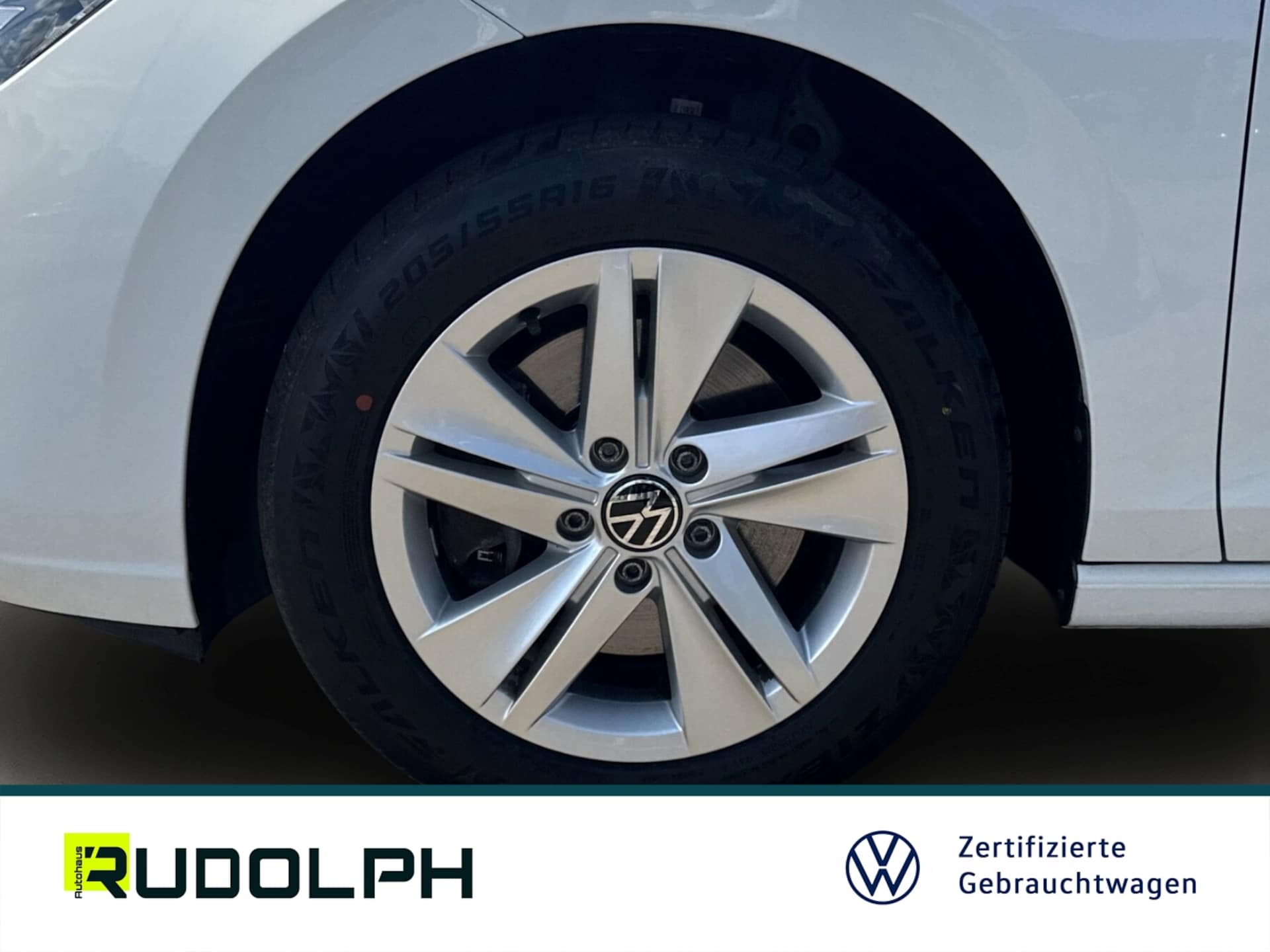 Volkswagen Golf Variant Life