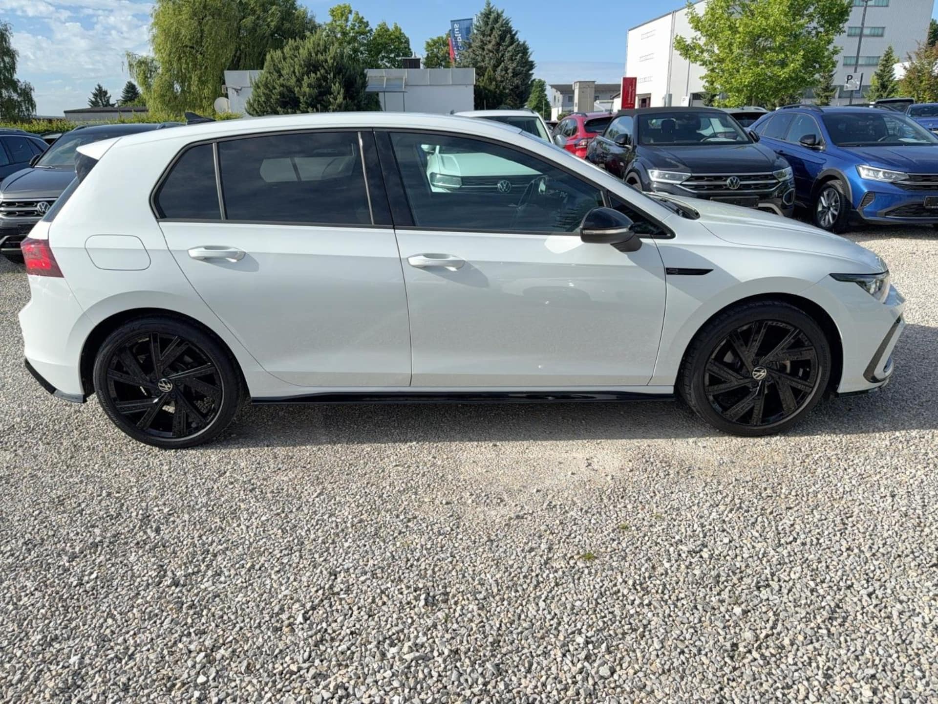 Volkswagen Golf R-Line