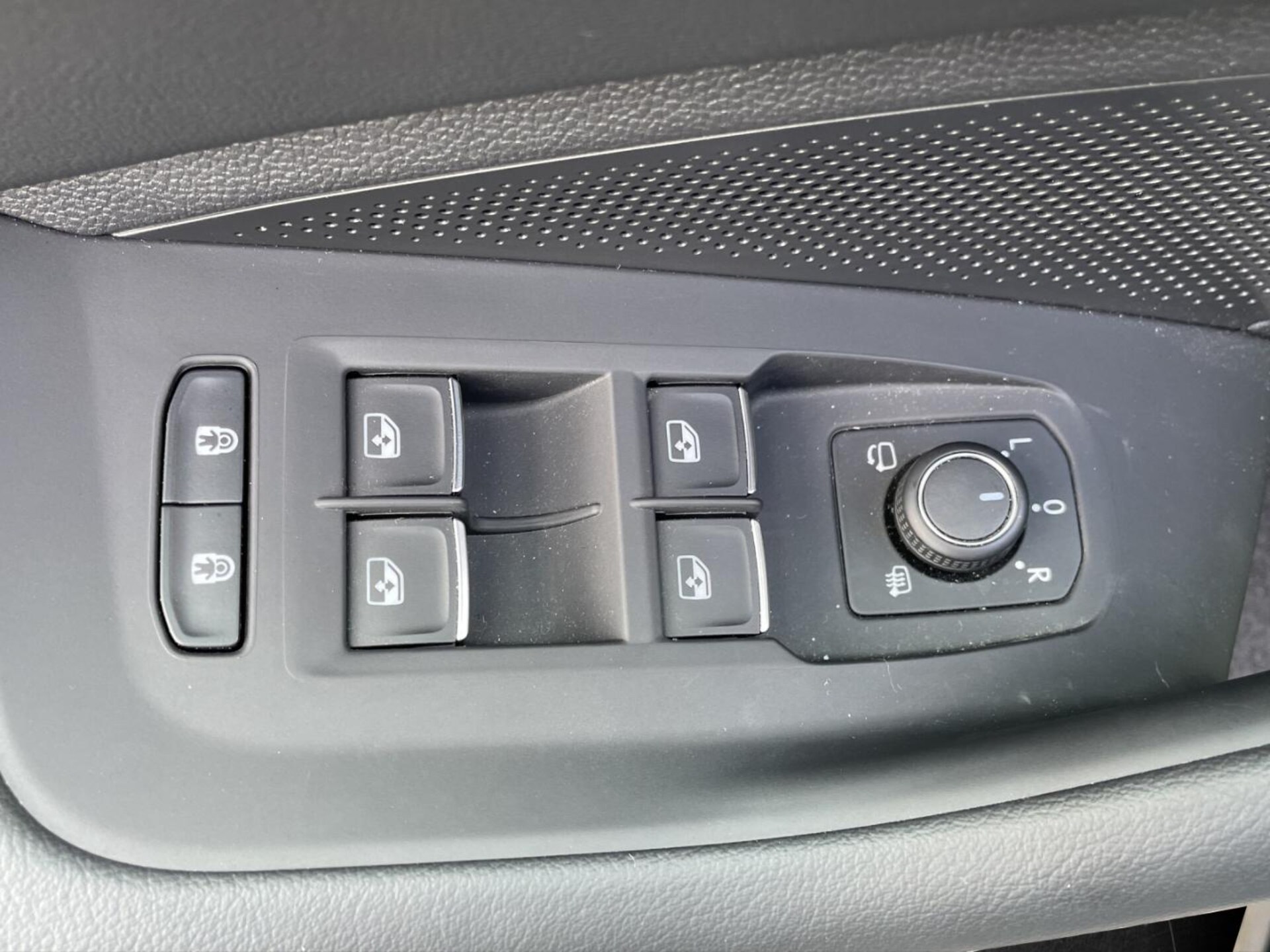 Volkswagen Passat Elegance