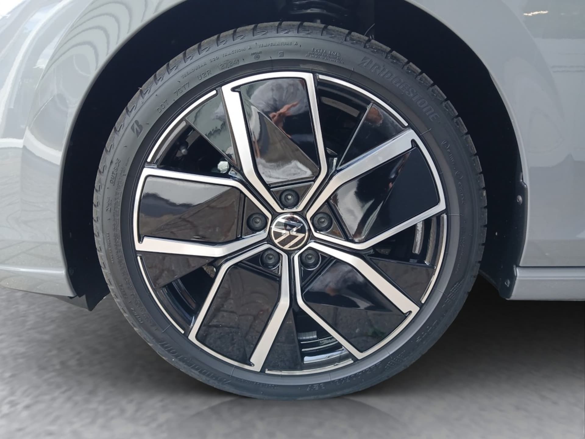 Volkswagen Golf Style