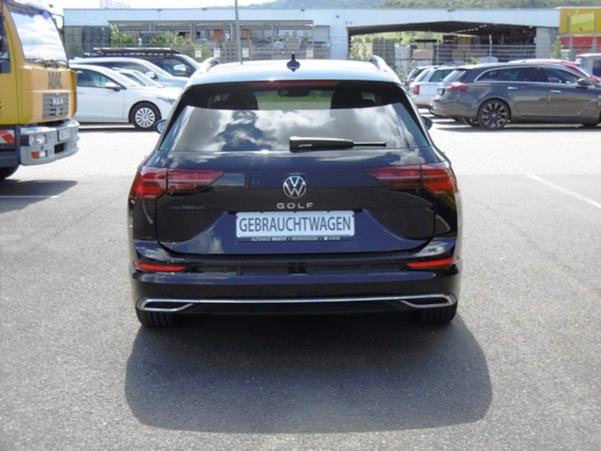 Volkswagen Golf Variant Style
