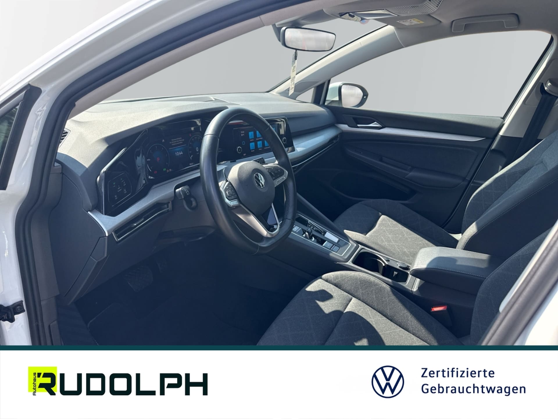 Volkswagen Golf Variant Life