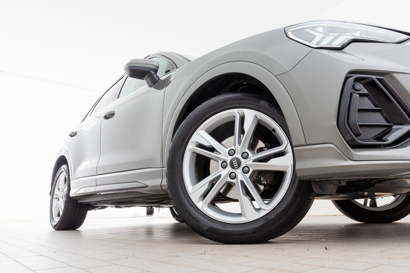 Image about Audi Q3 35 TDI quattro S tronic