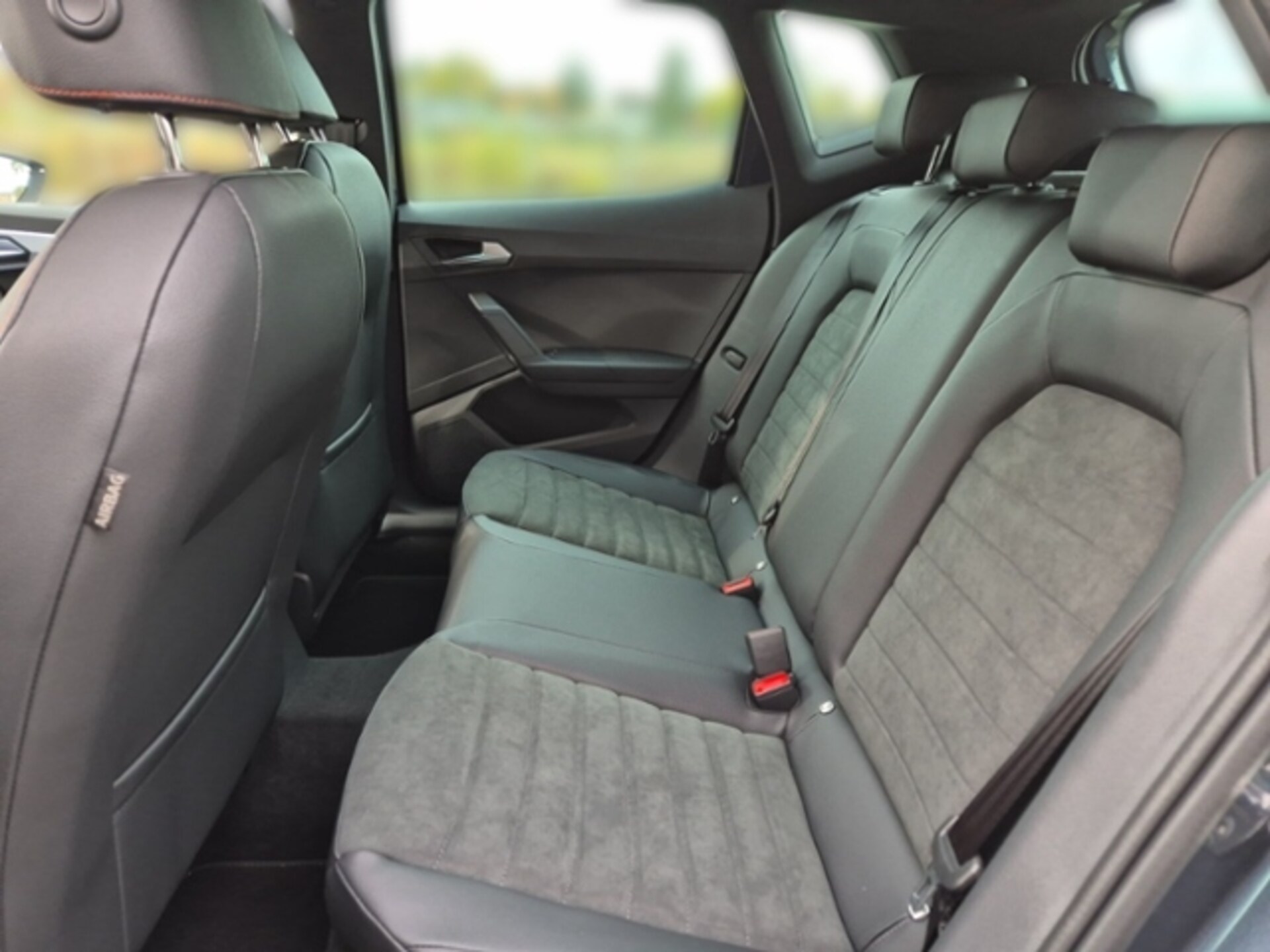 SEAT Arona FR