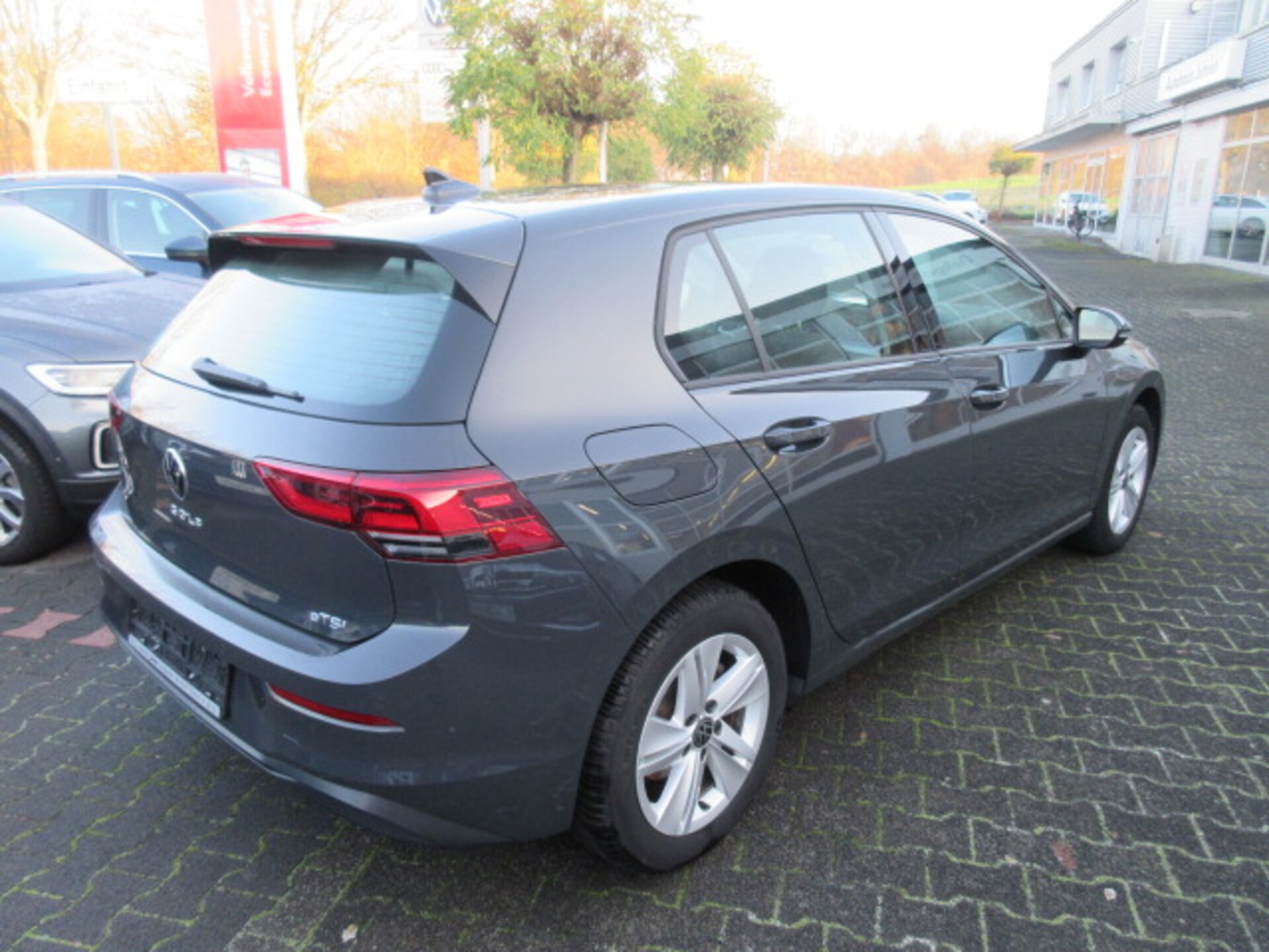 Volkswagen Golf Life