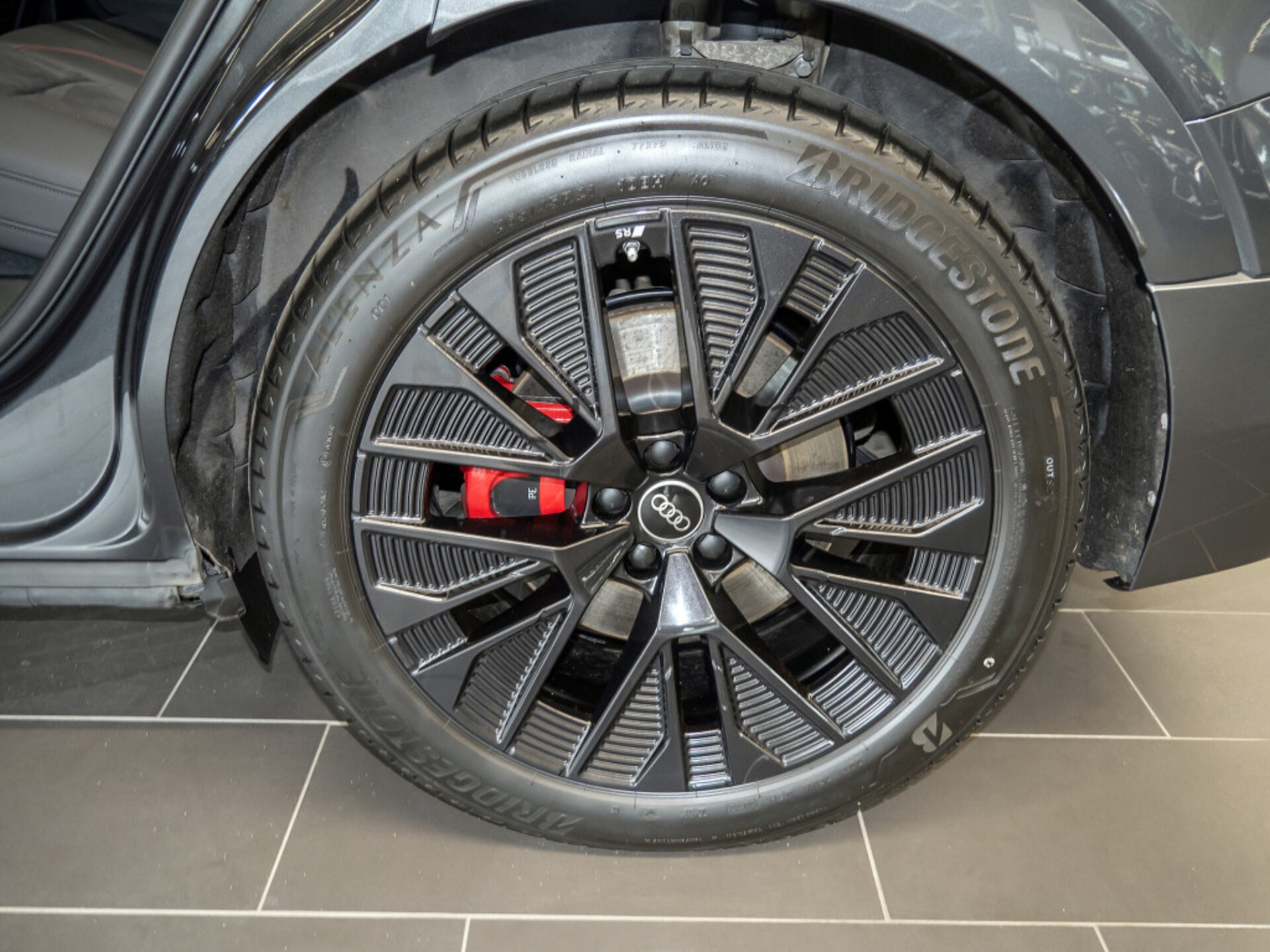 Audi Q8 Sportback e-tron S line