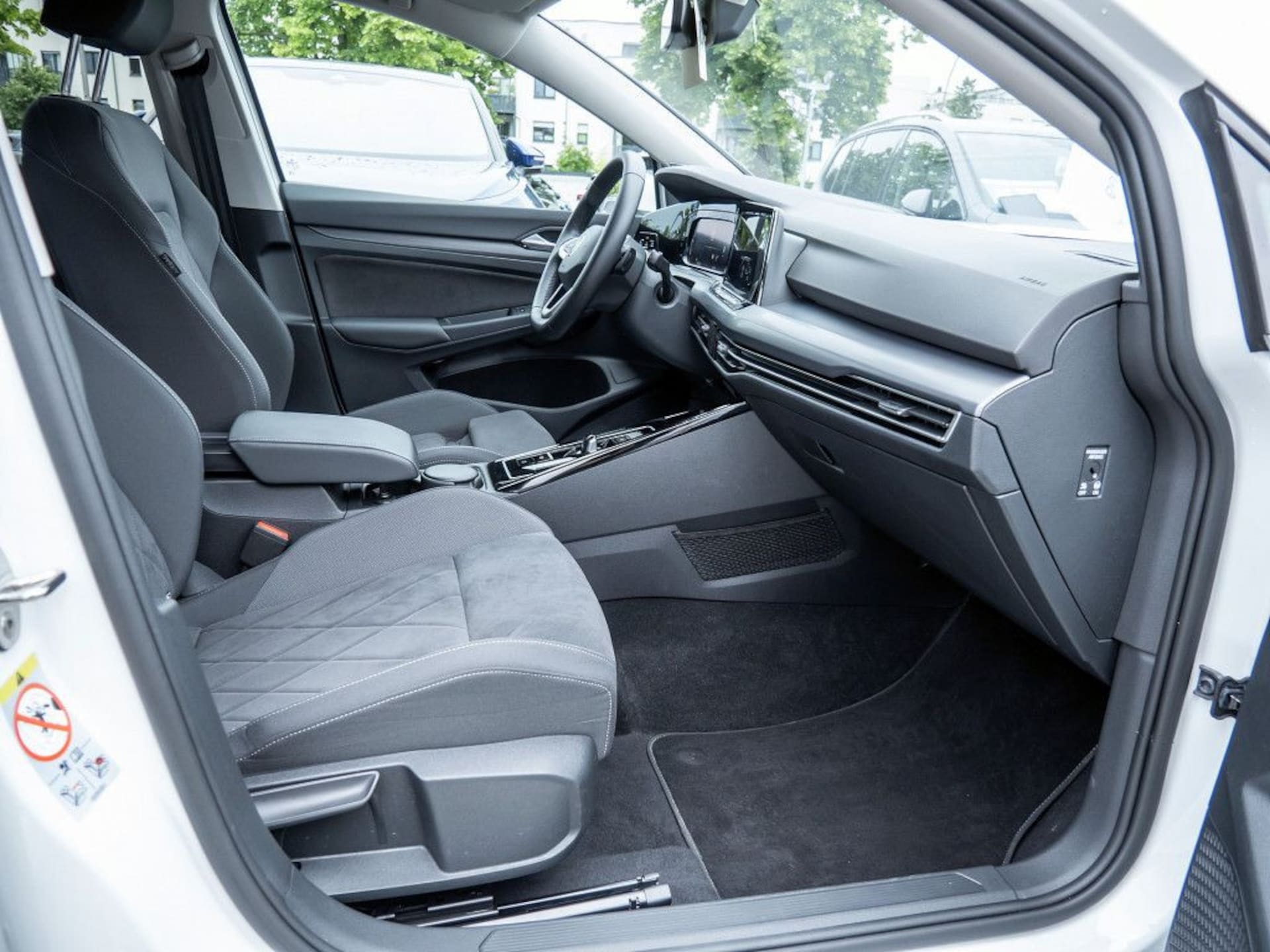 Volkswagen Golf Style
