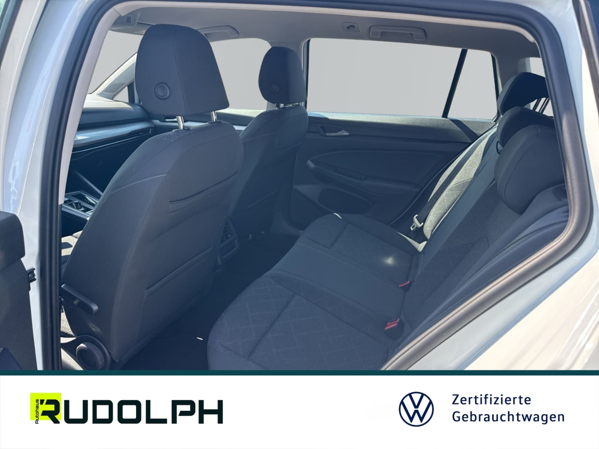 Volkswagen Golf Variant Life