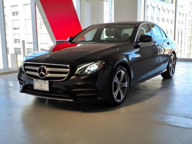 2019 Mercedes-Benz E 300