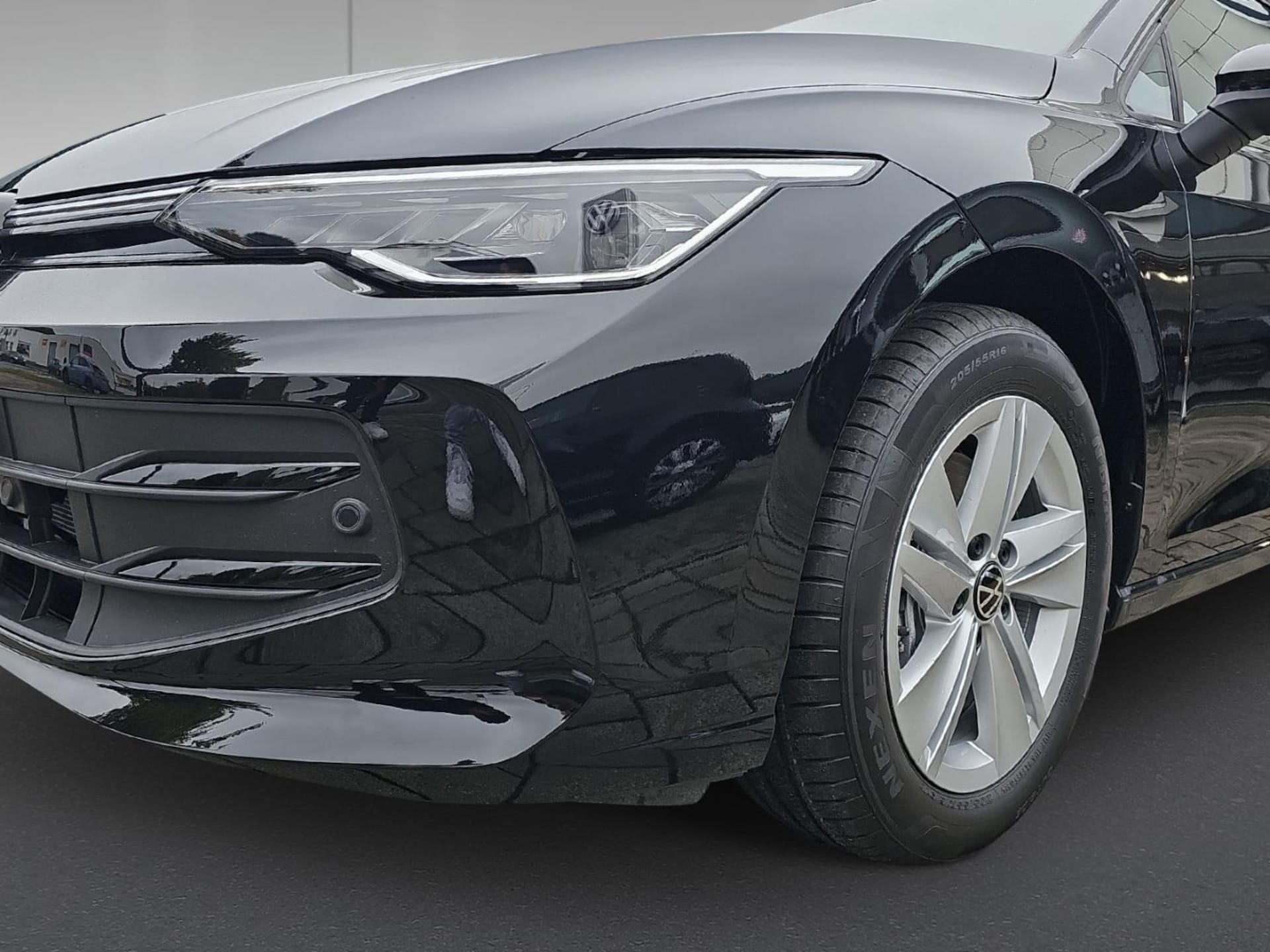 Volkswagen Golf Variant Life