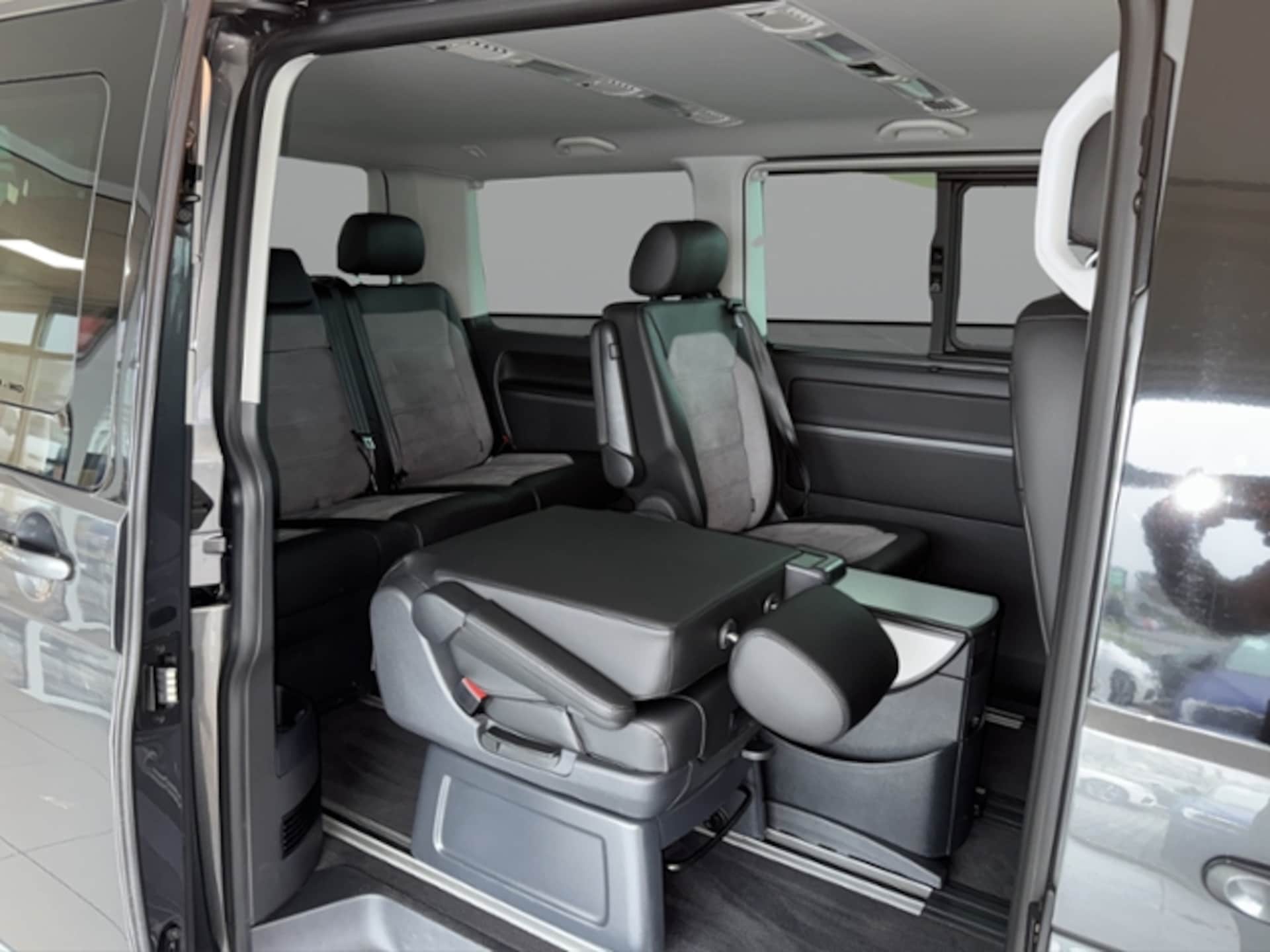 Volkswagen T6.1 Multivan Highline
