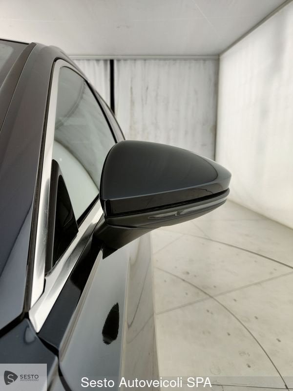 Image about Audi A6 Avant Business Sport 40 TDI quattro 150 kW (204 CV) S tronic