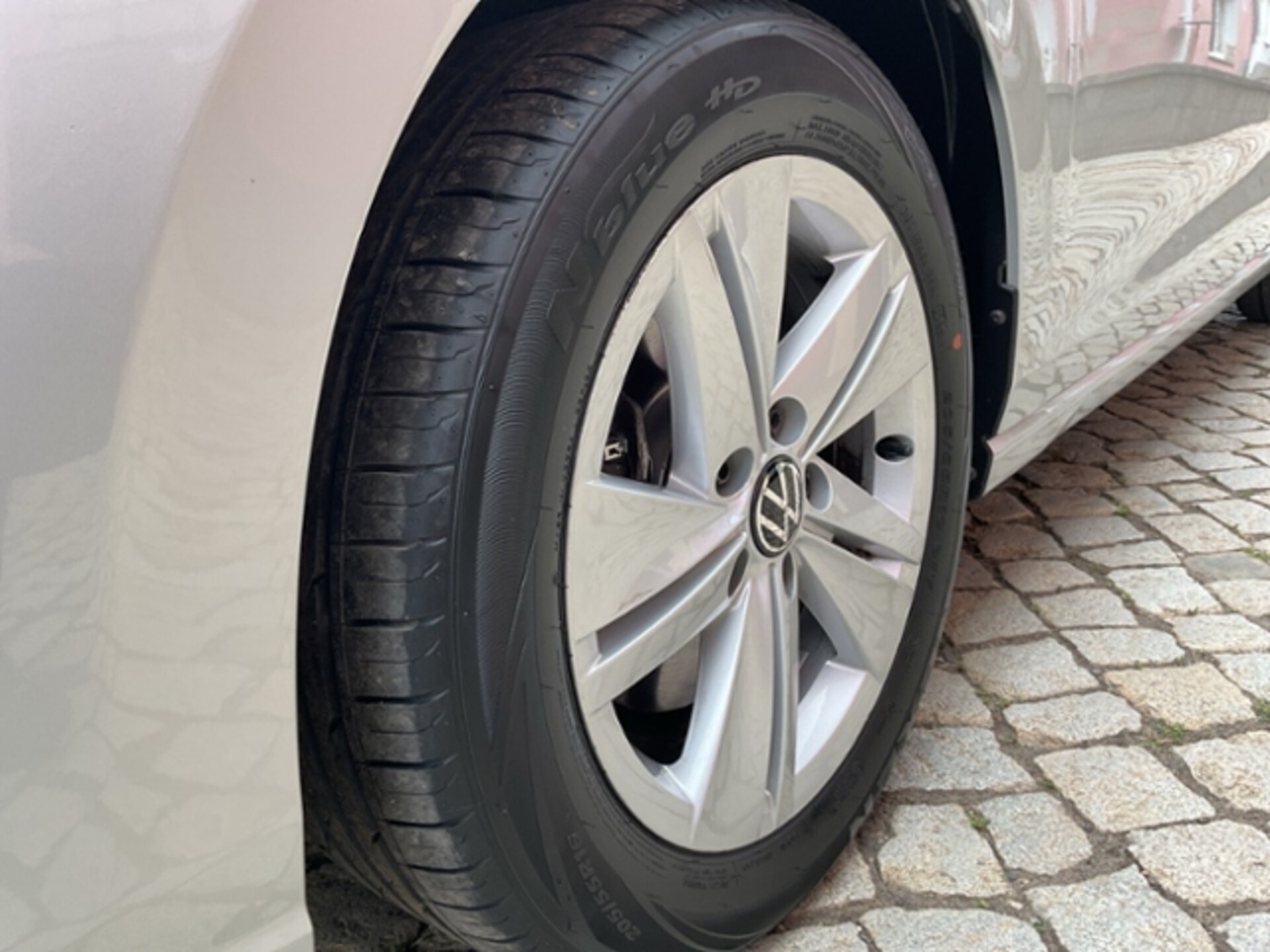 Volkswagen Golf Variant Life