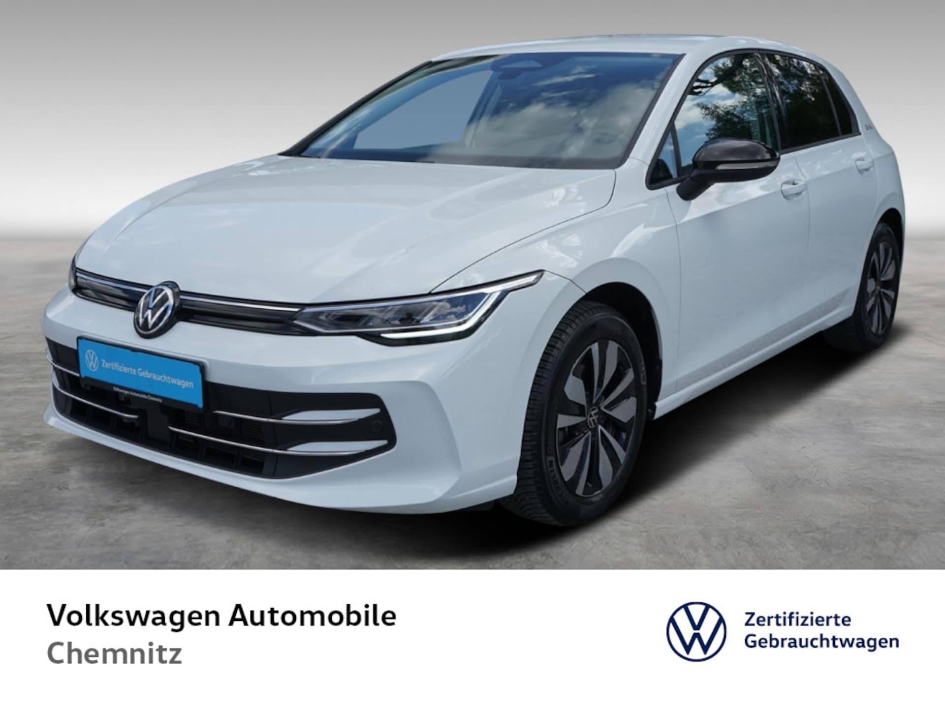 Volkswagen Golf Life