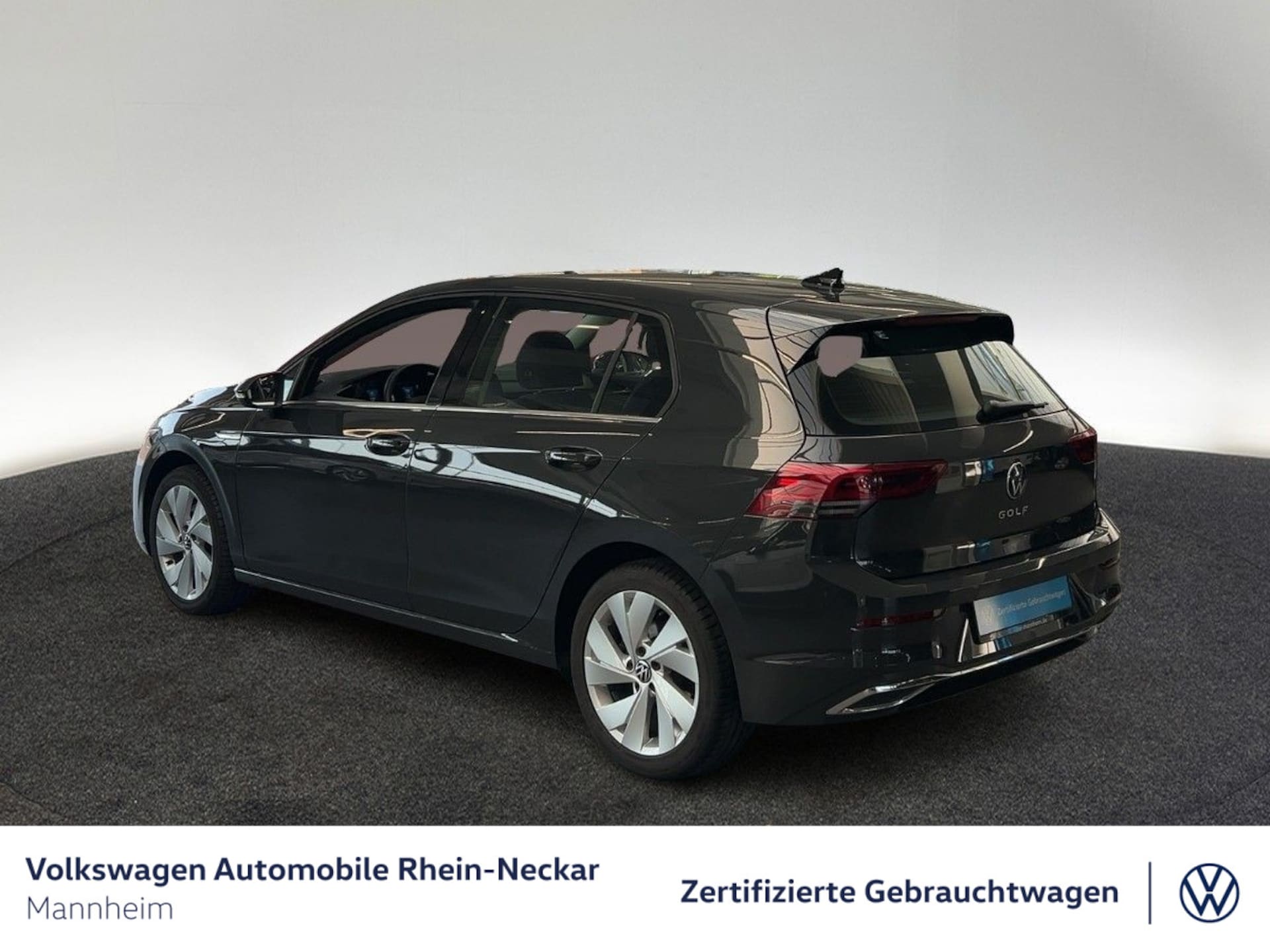 Volkswagen Golf Style