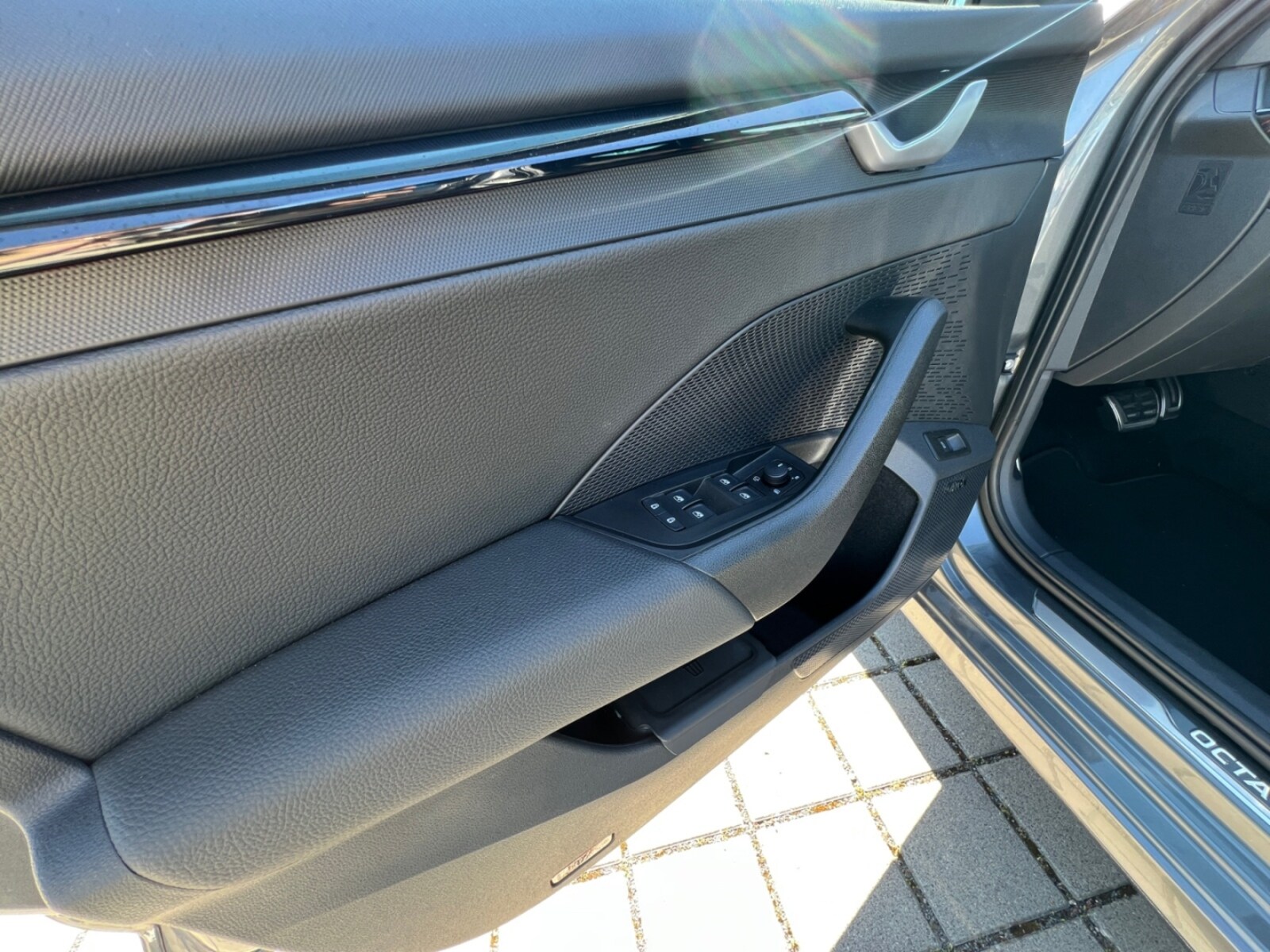 Škoda Octavia – Bild 8