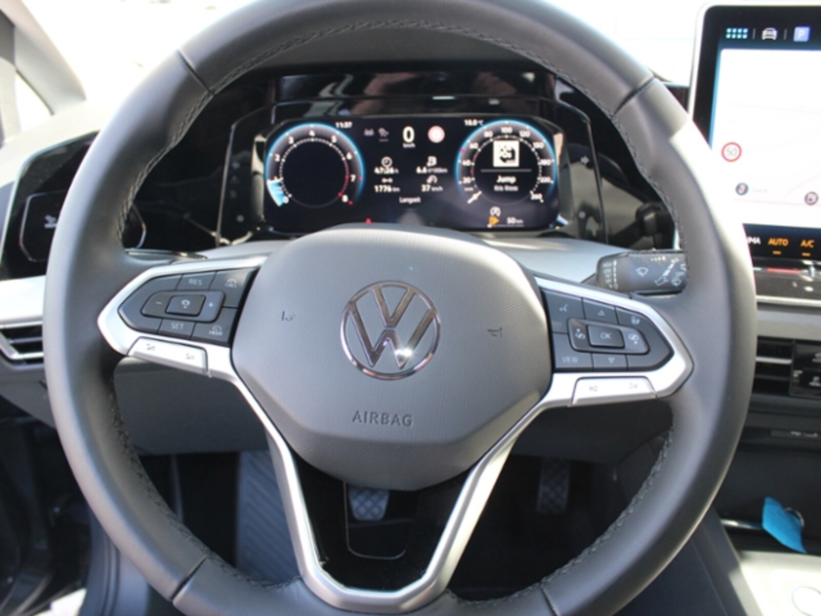 Volkswagen Golf Variant – Bild 12
