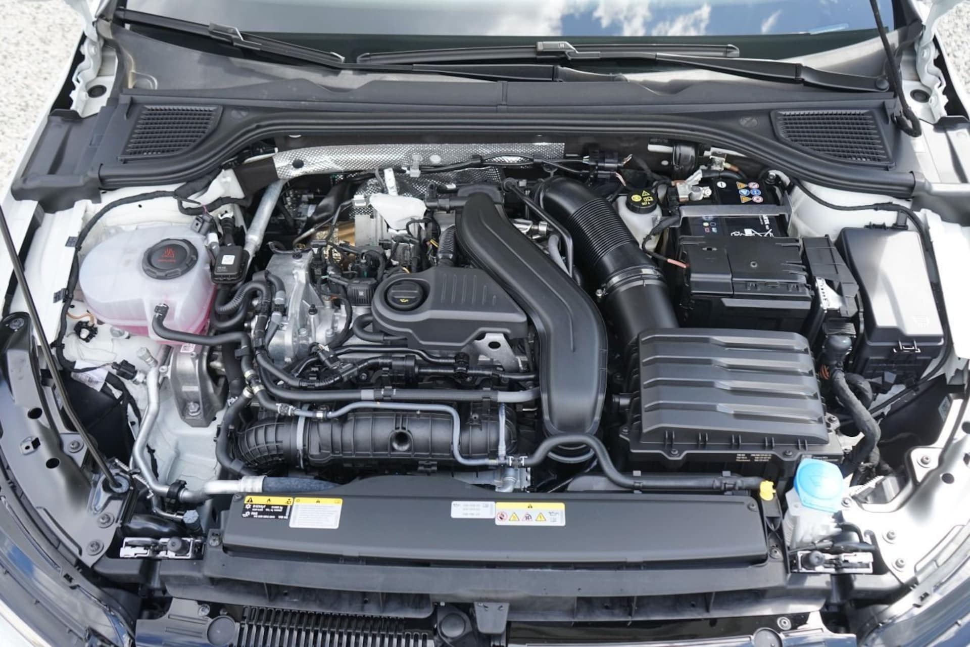 Volkswagen Golf Life