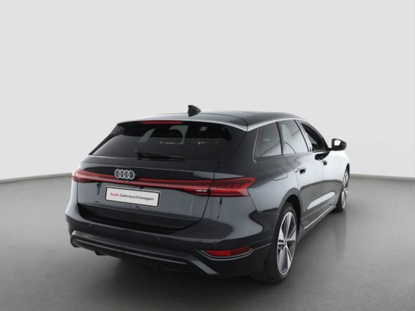 Bild über Audi A6 Avant e-tron e-tron performance - für weitere Informationen kontaktieren Sie den Audi Partner