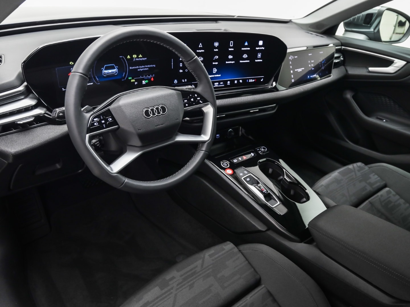 Bild über Audi A5 Avant e-hybrid e-hybrid quattro 220 kW S tronic - für weitere Informationen kontaktieren Sie den Audi Partner