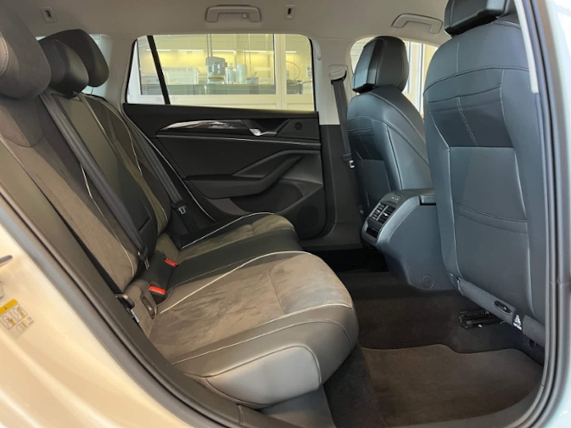 Volkswagen Passat Business