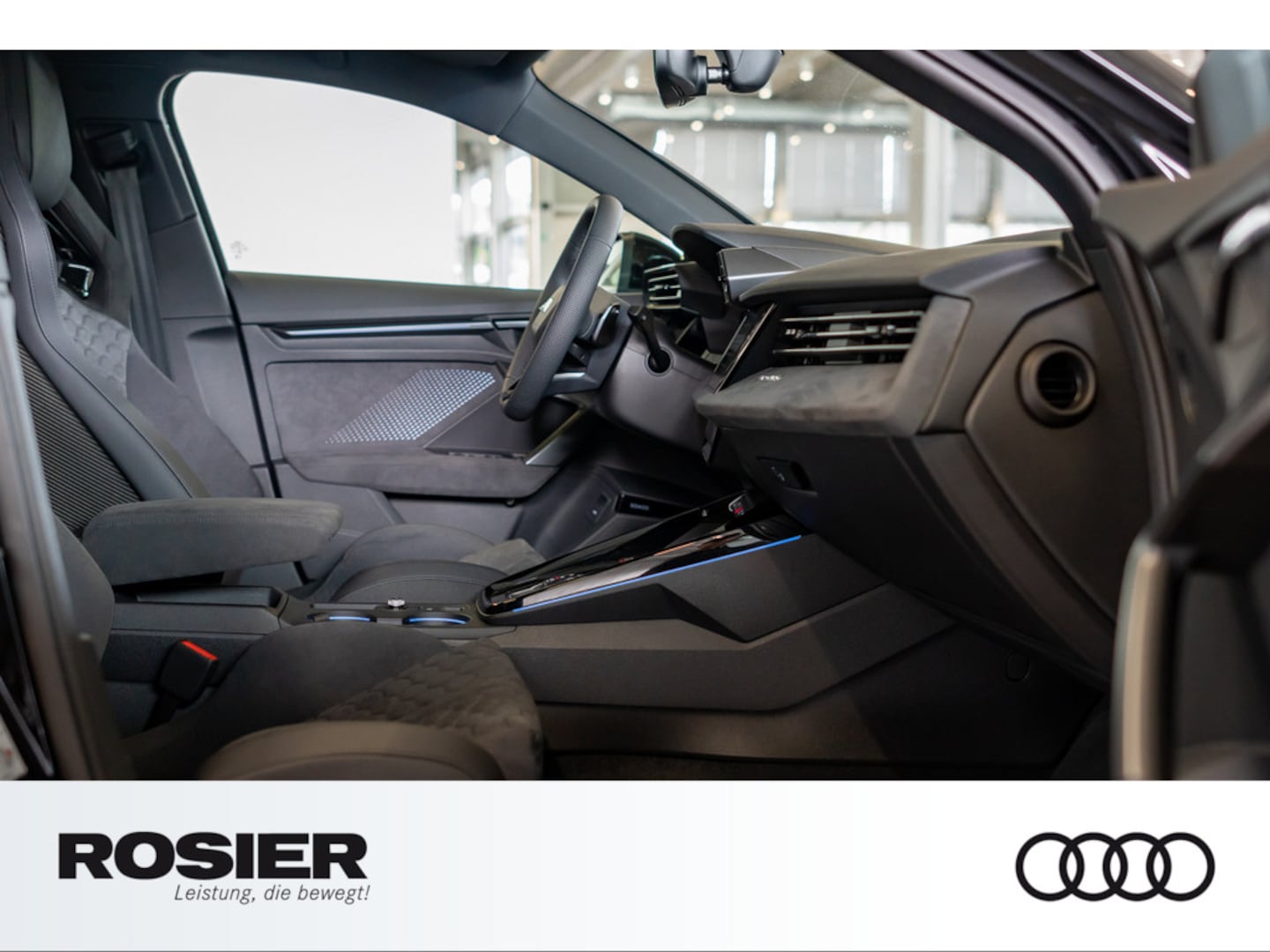 Bild über Audi RS 3 Sportback TFSI quattro 294 kW S tronic - für weitere Informationen kontaktieren Sie den Audi Partner