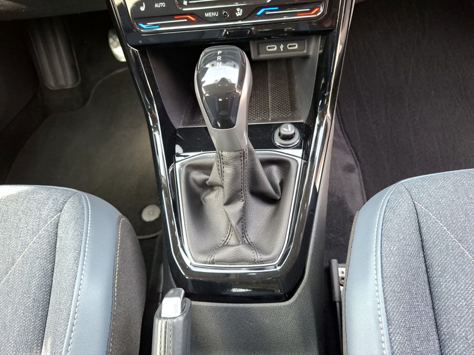 Volkswagen T-Cross – Bild 9