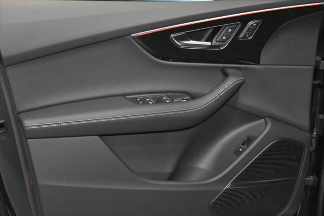 2025 Audi Q7 Premium Plus - Photo 3