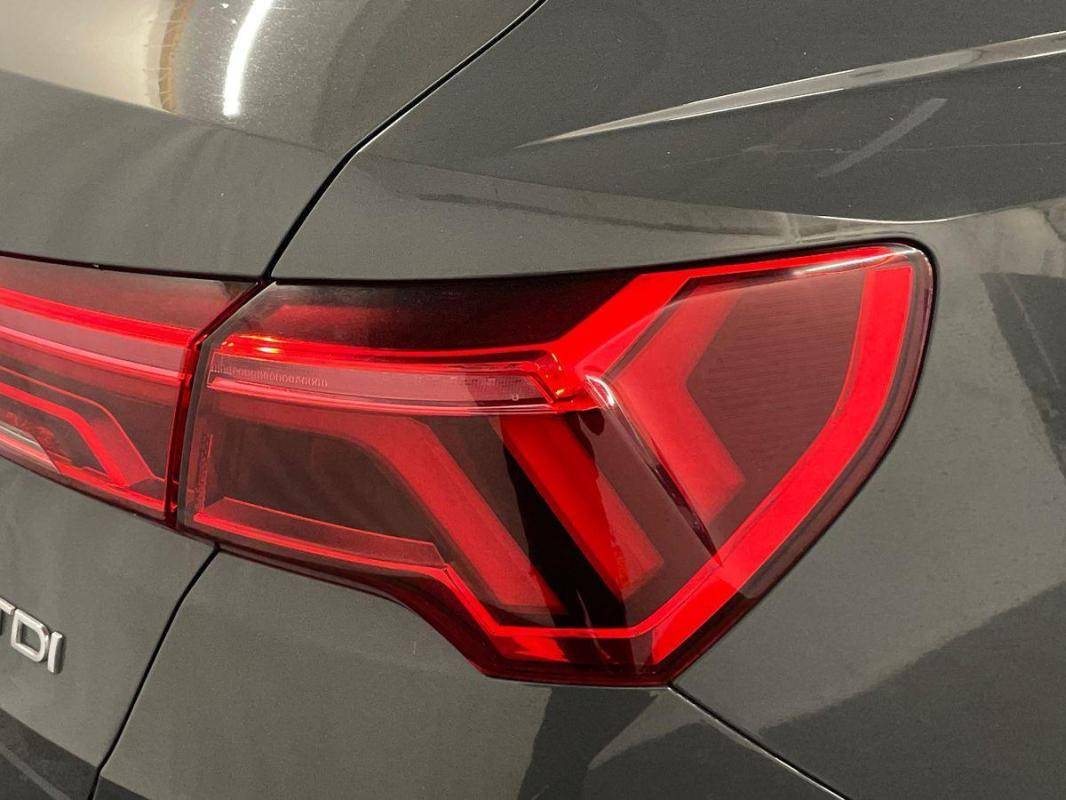 Image about Audi Q3 Design Luxe 35 TDI 110 kW (150 ch) S tronic