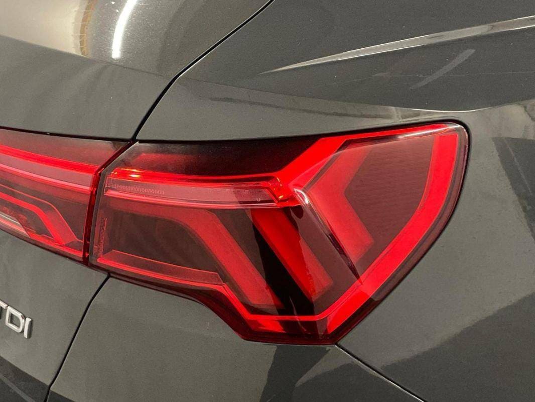 Image about Audi Q3 Design Luxe 35 TDI 110 kW (150 ch) S tronic