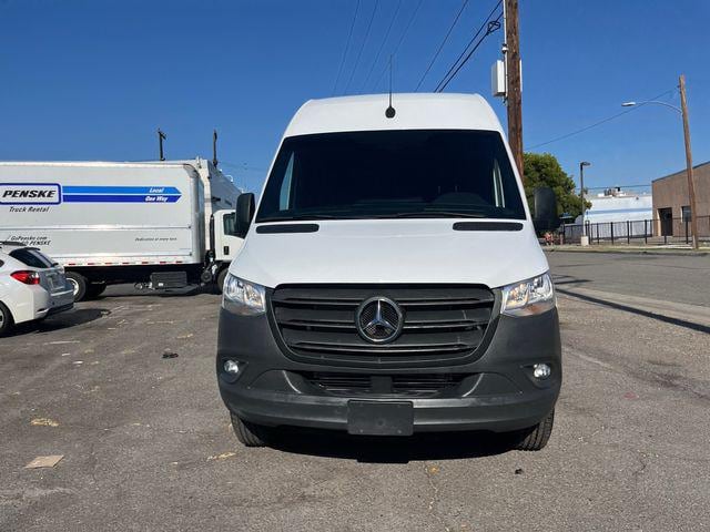 2023 Mercedes-Benz
