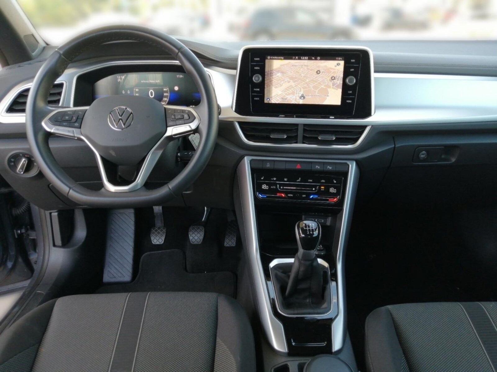Volkswagen T-Roc Cabriolet – Bild 9