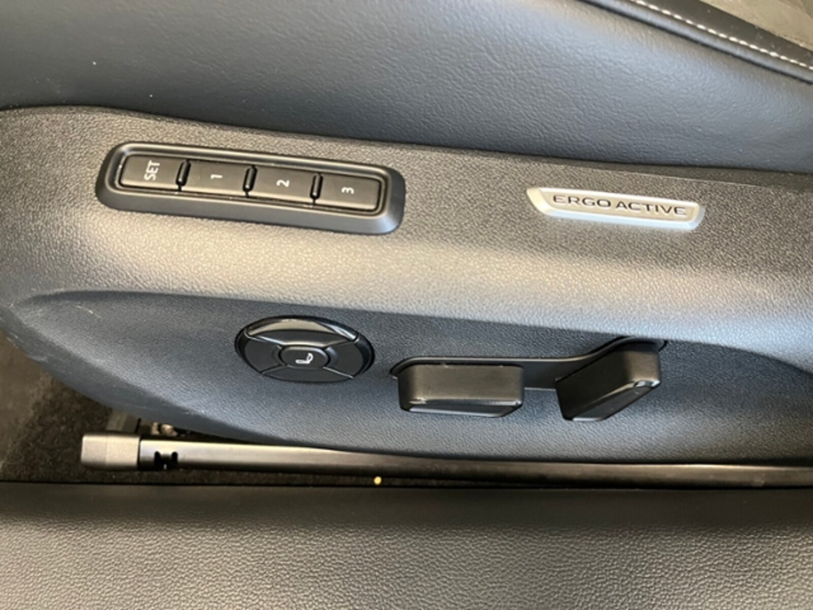Volkswagen Passat – Bild 14