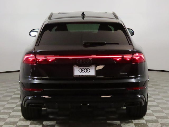 2026 Audi Q8
