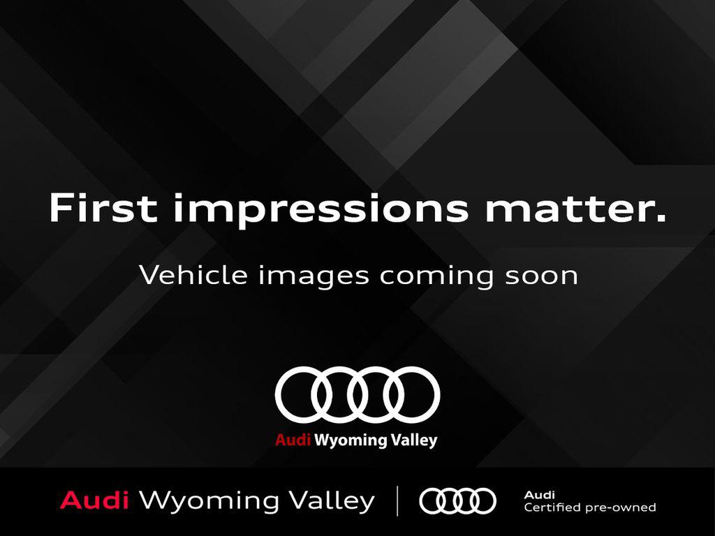 2023 Audi SQ5 Premium Plus's photo