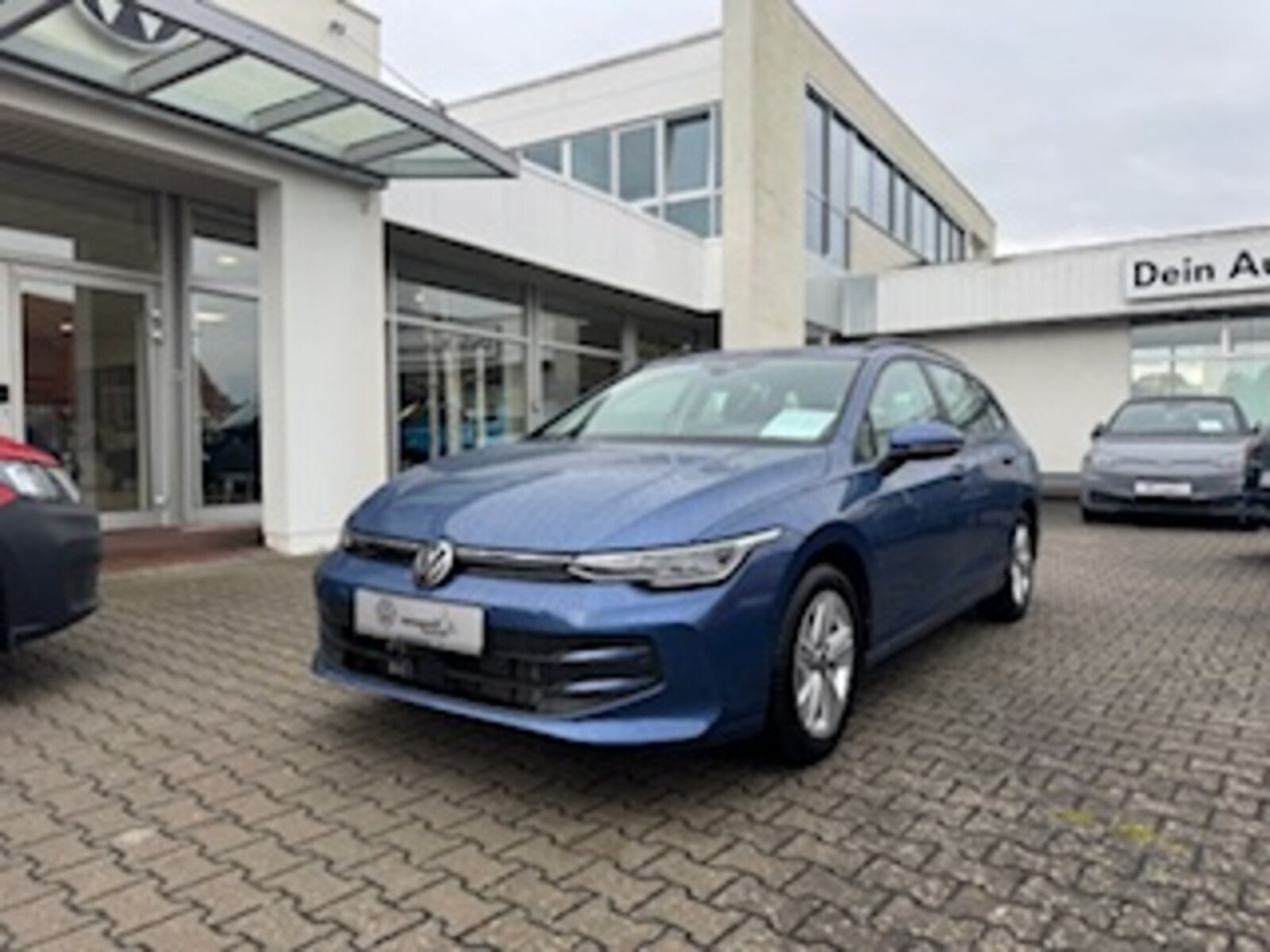 Volkswagen Golf Variant – Bild 2