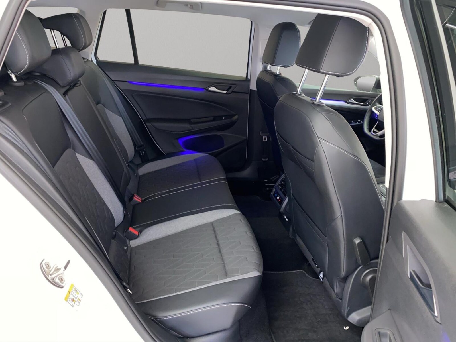 Volkswagen Golf Variant – Bild 8