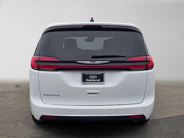 2025 Chrysler Pacifica