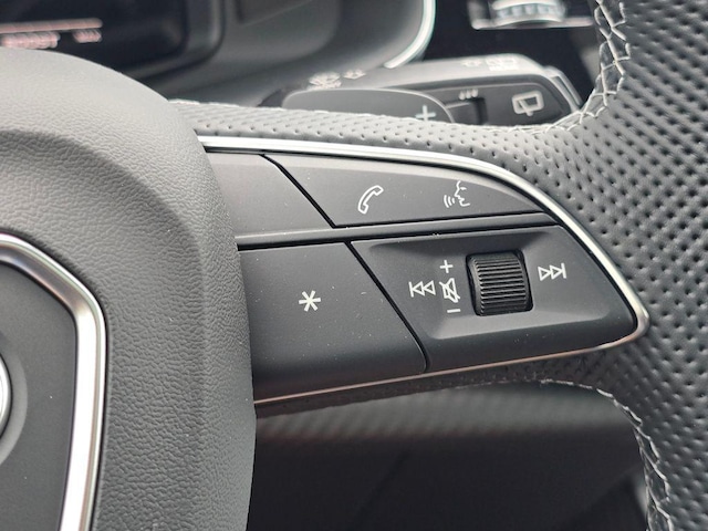 2026 Audi SQ8 Premium Plus - Photo 16