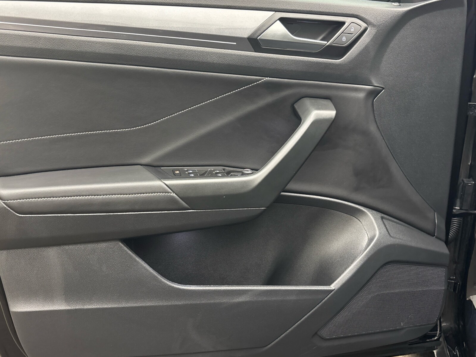 Volkswagen T-Roc – Bild 12