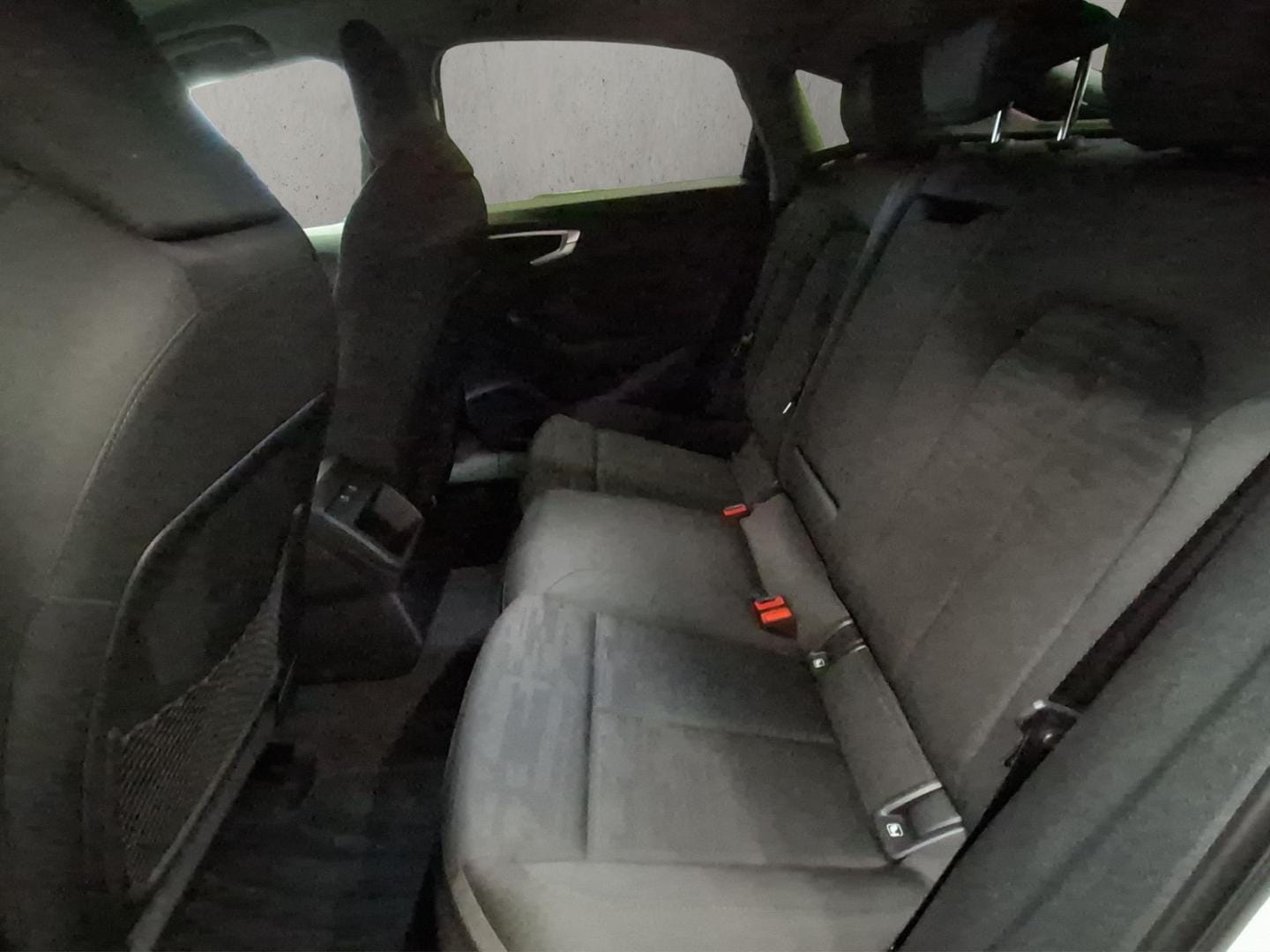 Bild über Audi A5 Limousine TDI 150 kW S tronic - für weitere Informationen kontaktieren Sie den Audi Partner