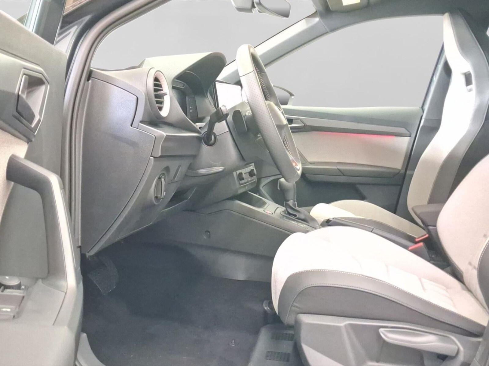 SEAT Arona – Bild 13