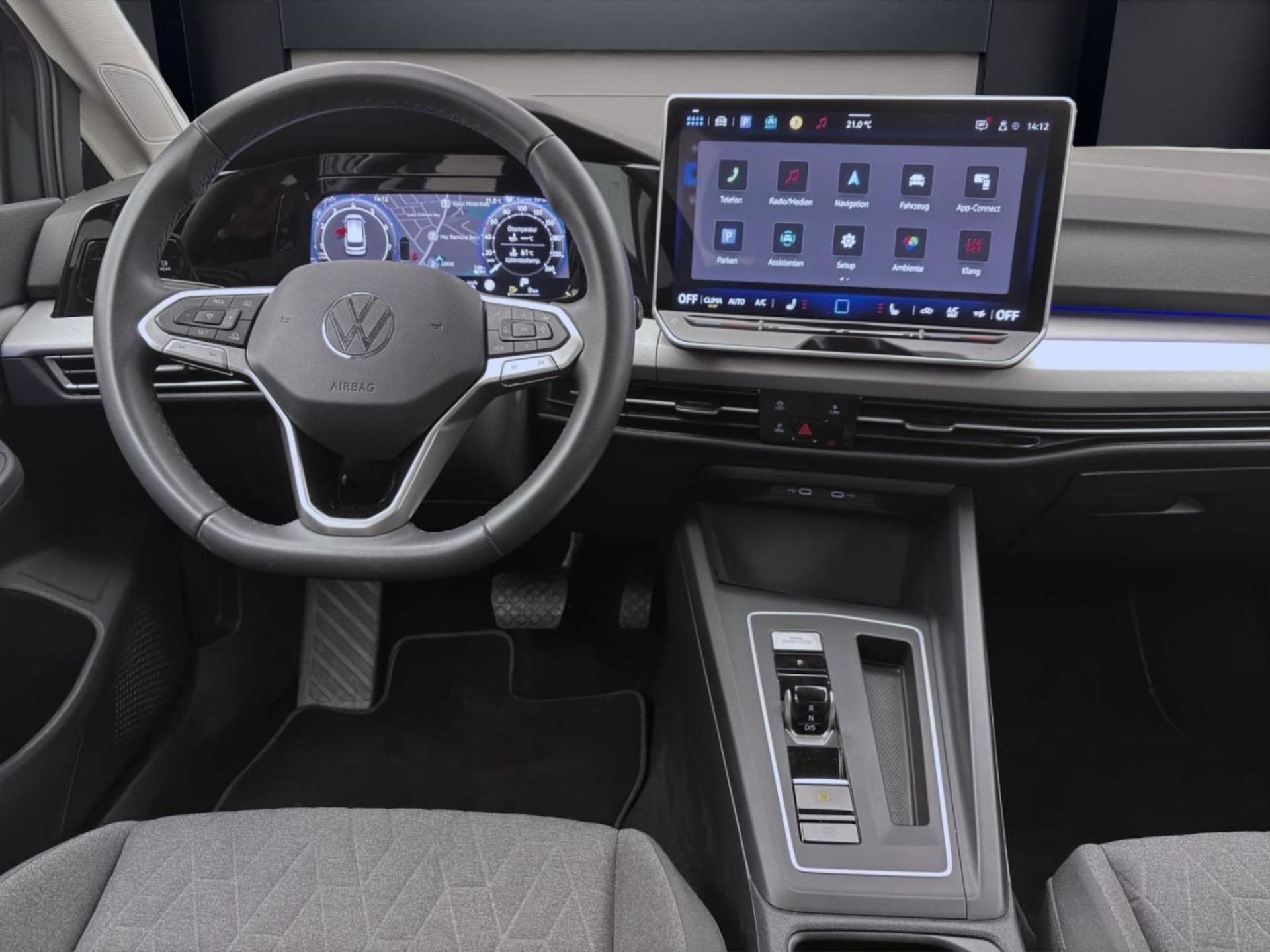 Volkswagen Golf Variant Life