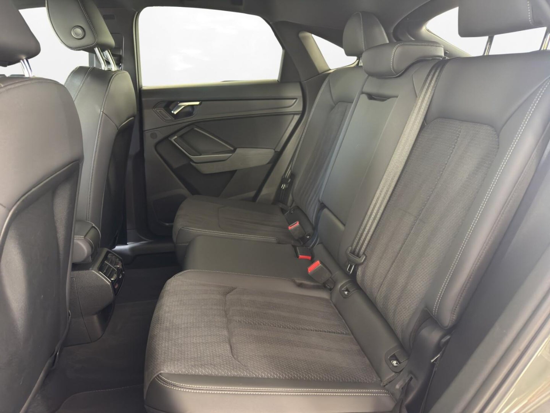 Audi Q3 Sportback S line