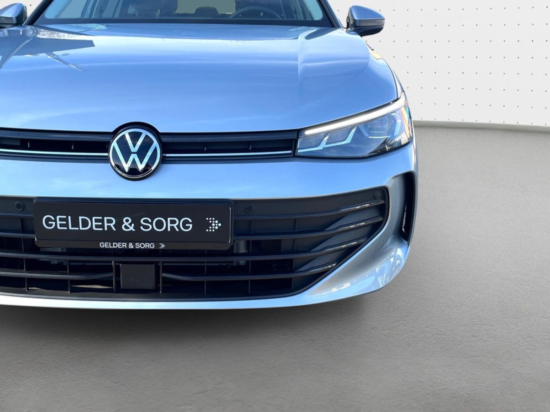 Volkswagen Passat Basis-Modell