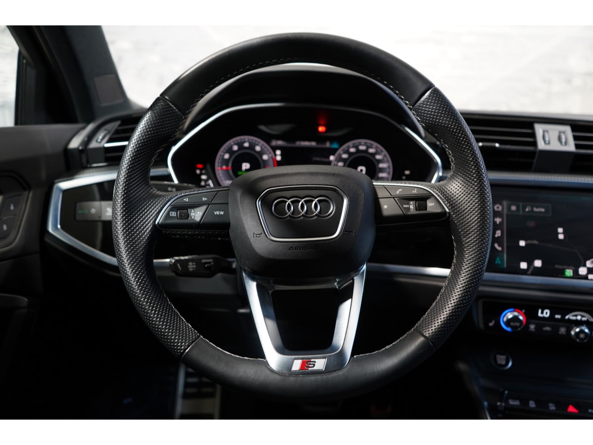 Audi Q3 Sportback S line